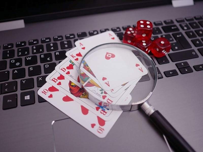 Practical Tips That Can Be Useful to You With Poker Online