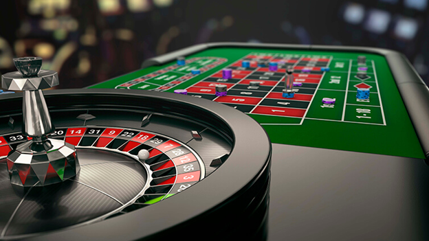 How has online gambling changed the way casinos work?