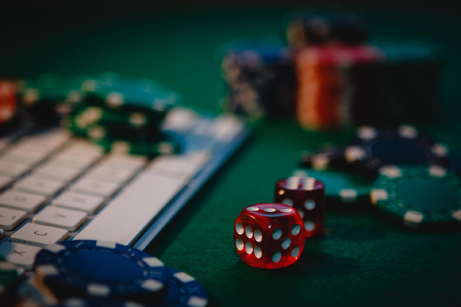 Why is it important that you play in an online casino at least once in your lifetime